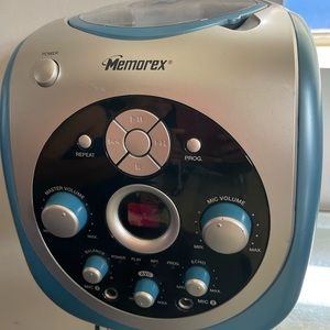 Memorex Portable Karaoke System with CD player